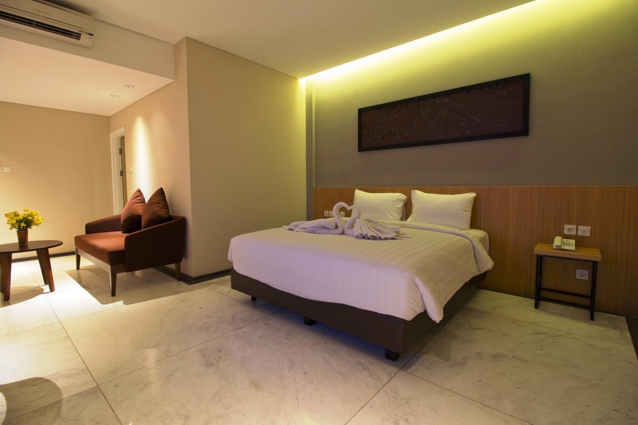 Vinotel Cirebon Eksteriør bilde
