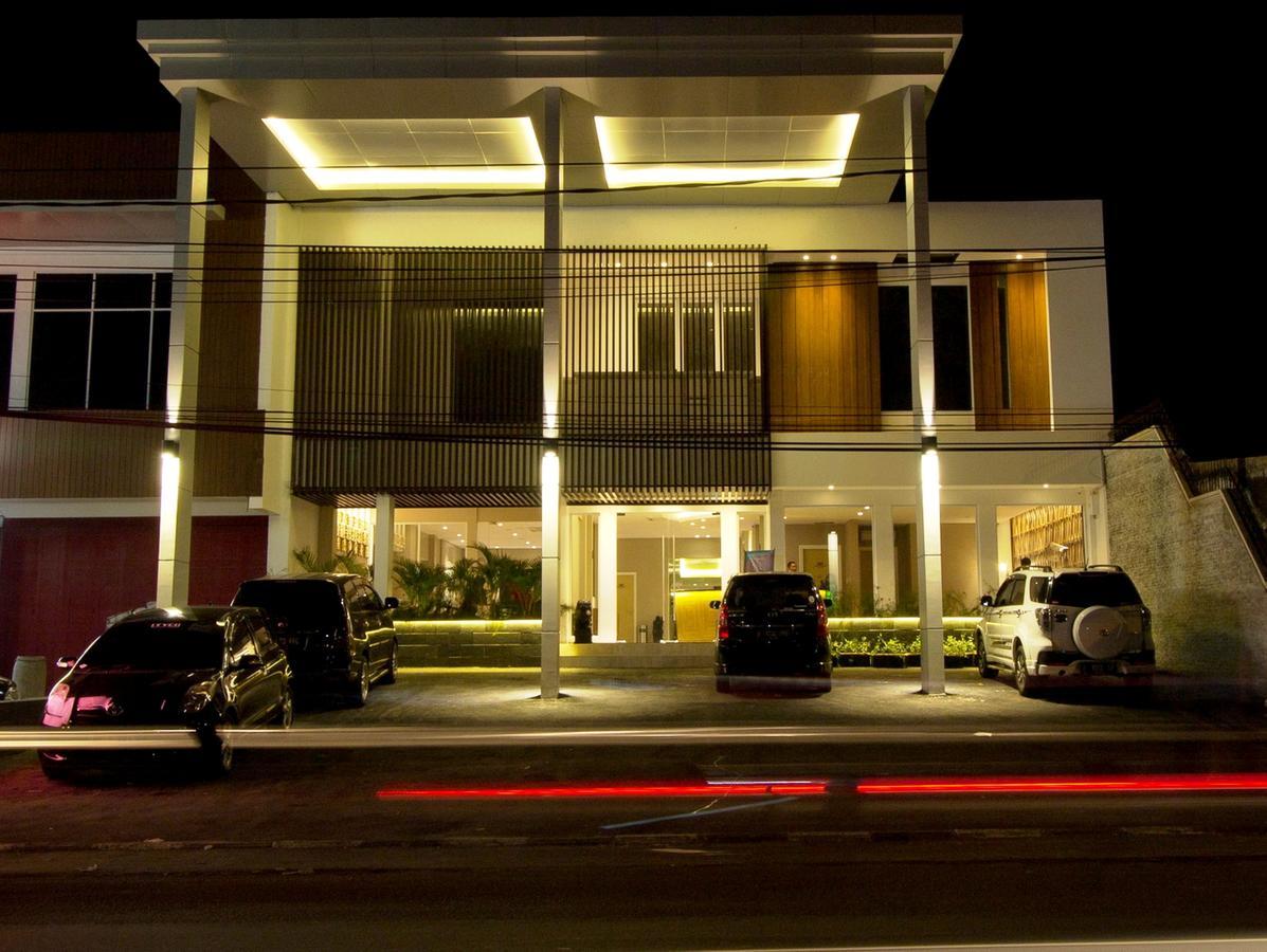 Vinotel Cirebon Eksteriør bilde