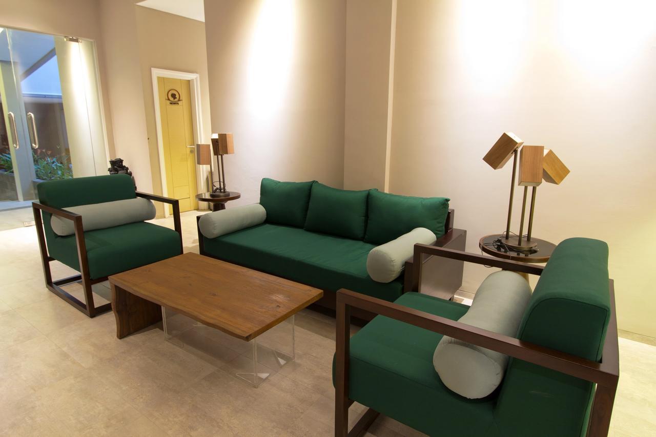 Vinotel Cirebon Eksteriør bilde
